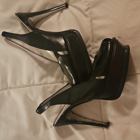 Bebe stiletto platform heel - Picture 1 of 6